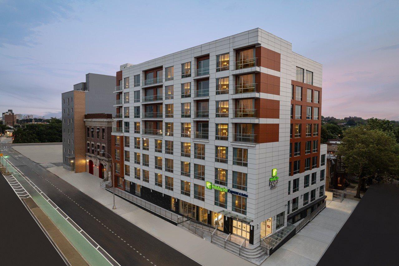 Holiday Inn Express & Suites Woodside Laguardia Airport Nowy Jork Zewnętrze zdjęcie