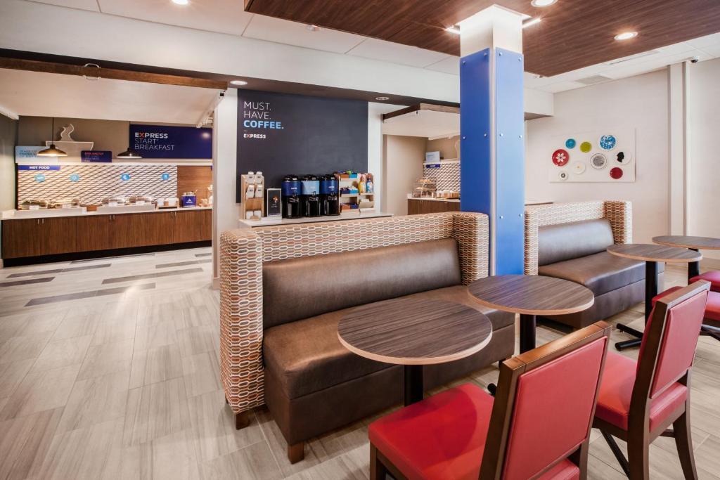 Holiday Inn Express & Suites Woodside Laguardia Airport Nowy Jork Zewnętrze zdjęcie